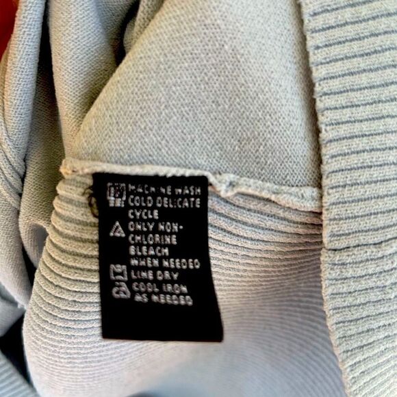 August Silk sportswear sky blue ladies button-up cardigan sweater, large - Picture 5 of 5